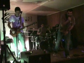 HI-FIVE BAND COVERS ROCK NO GOLDEN BAR