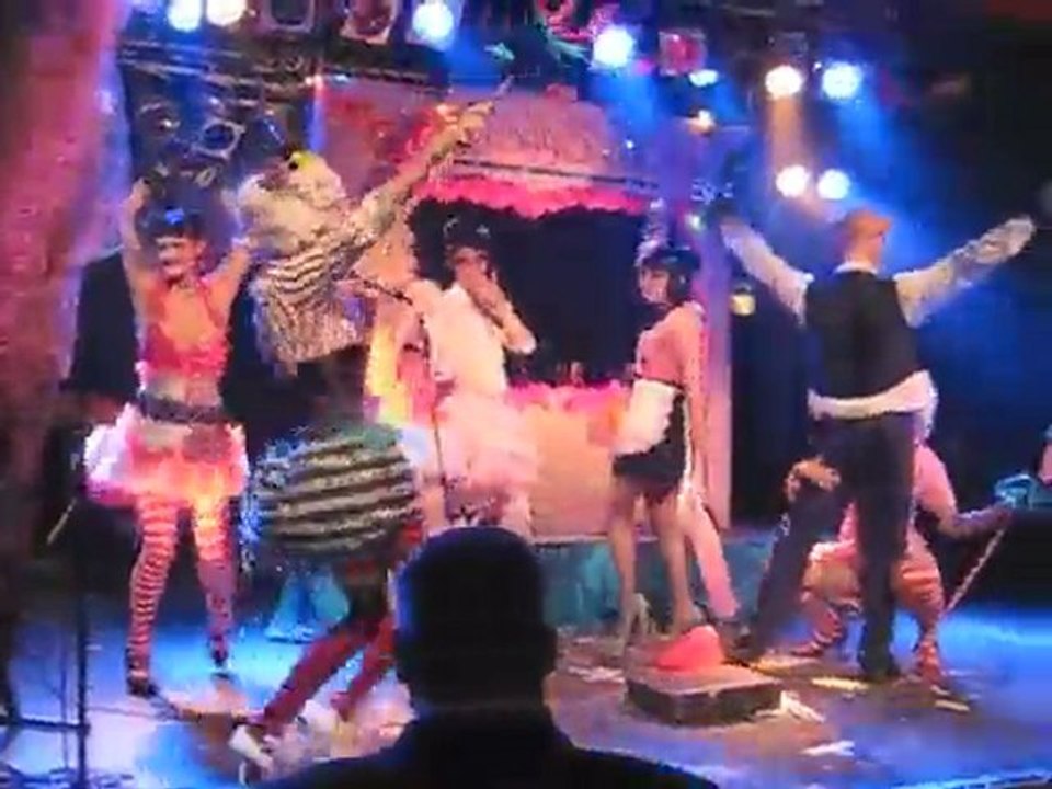 Chloe aka carol schuler live @ la fete fatale hamburg