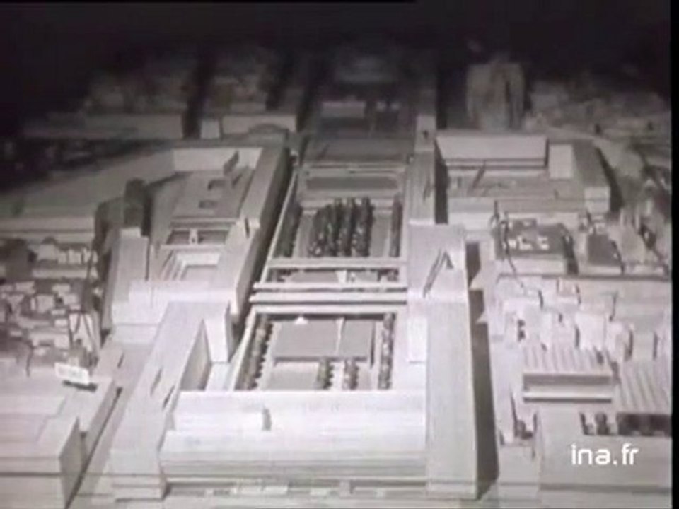 MR POMPIDOU ET L'ARCHITECTURE - PRISE DE POSITION DU PRESIDENT POMPIDOU