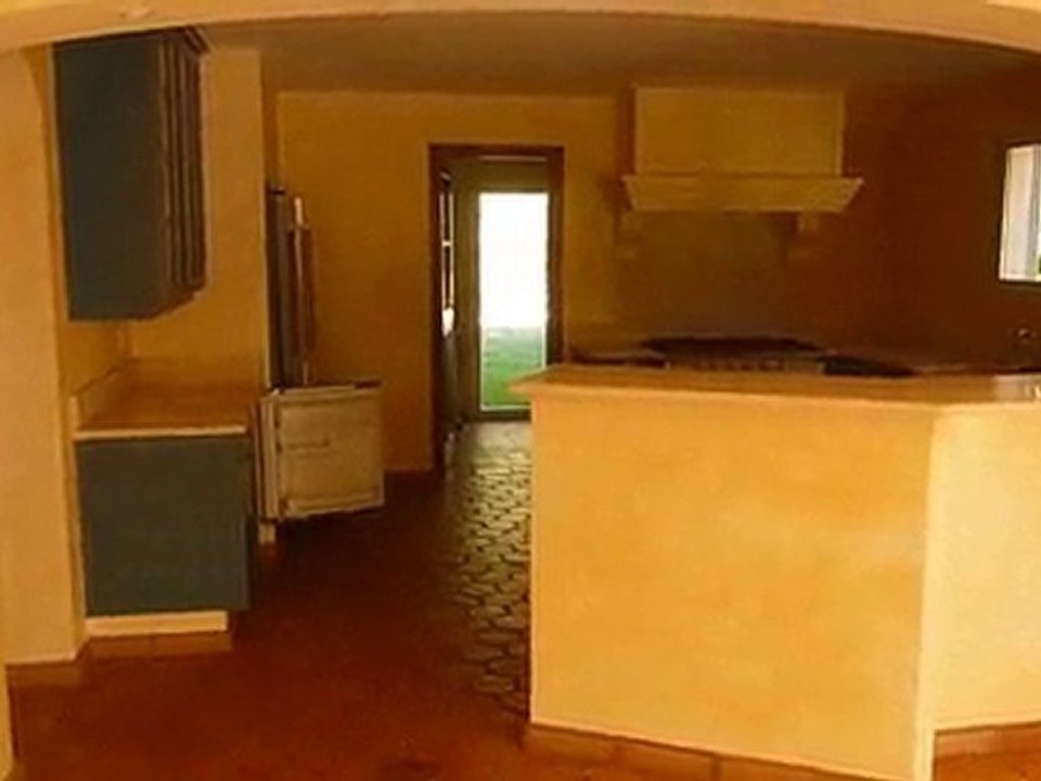 MAISON VENTABREN 1 240M2 SUR TERRAIN 4000M2 1.100.000€