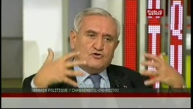 TERRAIN POLITIQUE,Jean-Pierre Raffarin, Sénateur (UMP) de la Vienne - Au Futuroscope