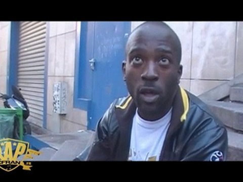 FRIZZR parle de DJ FACKS dans une interview