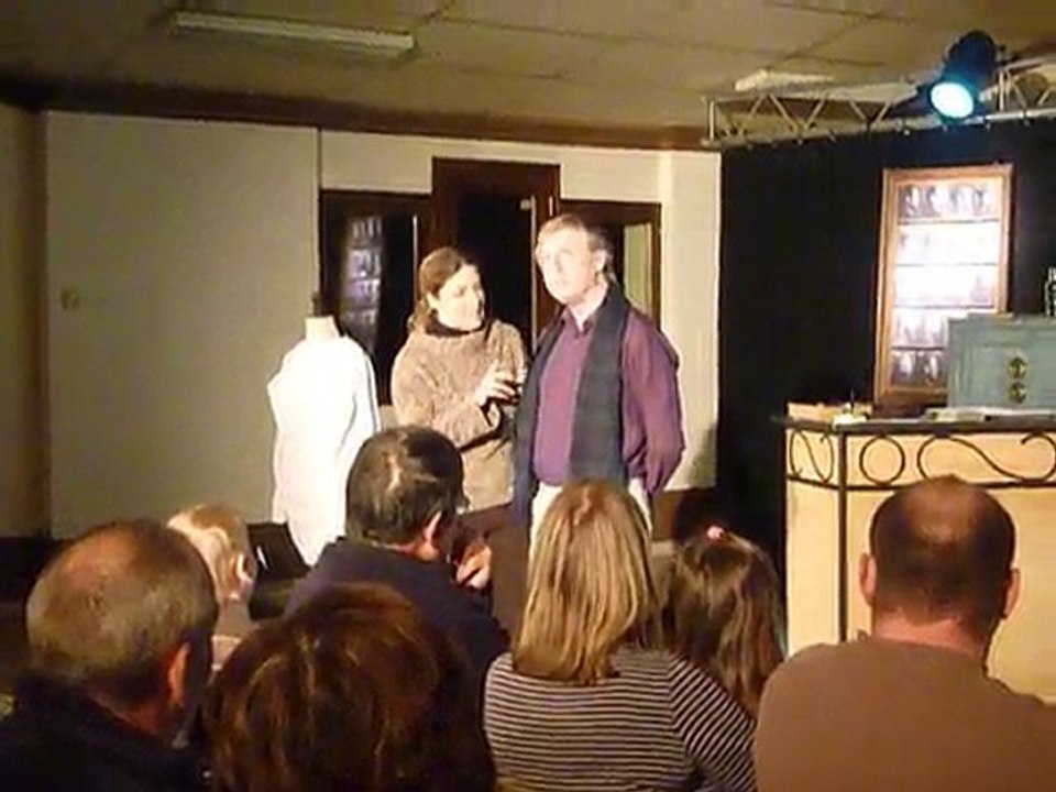 23 octobre 2010 compagnie théâtrale Topaze EPPES part 1