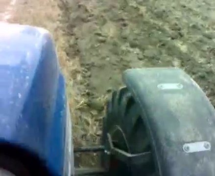 NEW HOLLAND TD95D NADAS