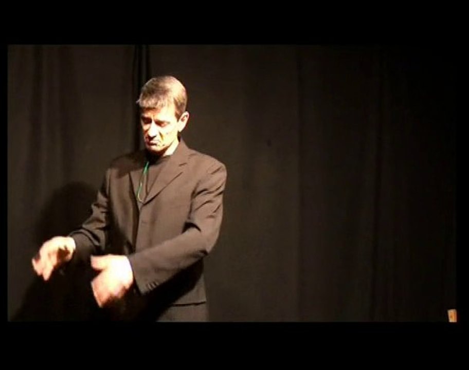 le capitalisme dévoilé en sketch