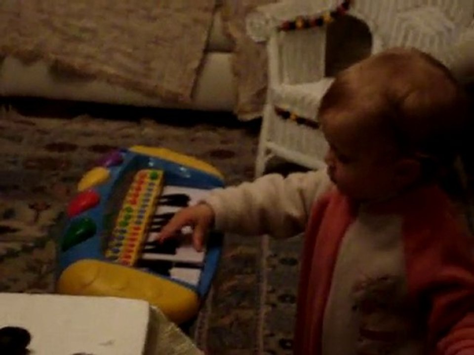 Jeanne au piano