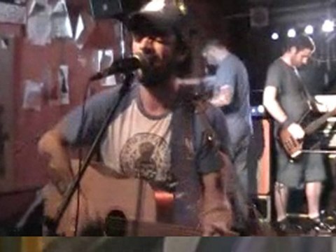 Gipsy Rufina @ La Chimere [26.10.10] (7 Seconds cover)