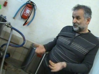 Du malt à la bière, avec le brasseur José Poncin