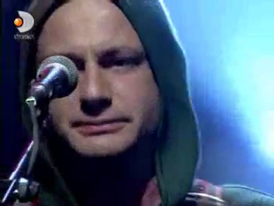 Hakan Kurşun / Boğazın Üstünde Canlı ERROR 14 2010