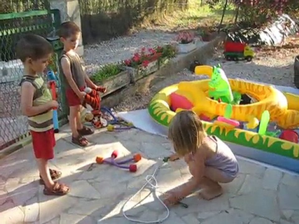 On joue avec cousine Lucie et cousin Joan 3