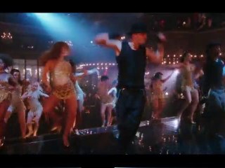 Burlesque de Steven Antin : la nouvelle bande-annonce en VF