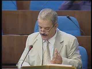 Dr Tahar BESBAS député RCD répond à Ouyahia