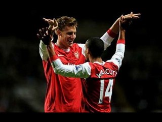 Newcastle 0-4 Arsenal Walcott double, Bendtner great-finish