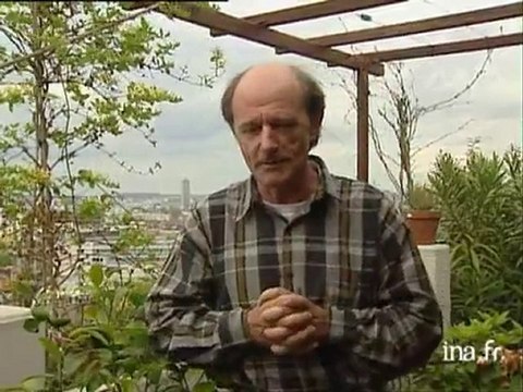 Souvenirs du Bac : le baron Ernest-Antoine Seillière de Laborde et Jean-louis Etienne - Archive vidéo Ina