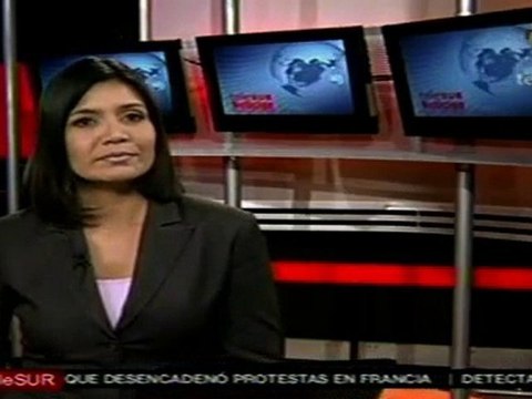 Candidata de derecha reconoce victoria de Villarán en alcaldía de Lima