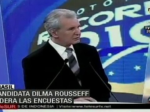 En Brasil, Dillma Rousseff mantiene ventaja en las encuestas electorales