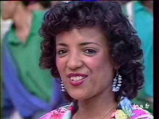 Brèves - SOS Racisme, foire aux associations