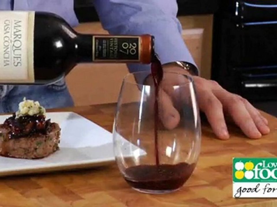 Rosemary Crusted Filet with Honey Balsamic Figs