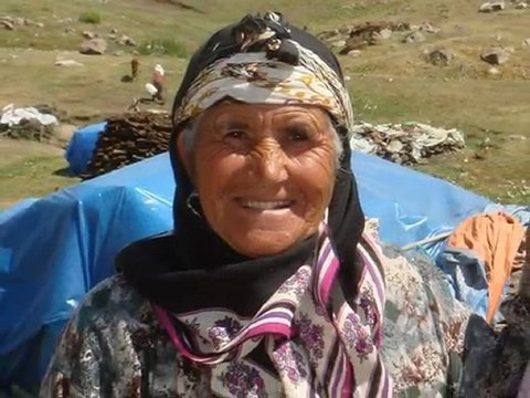 KARS KAĞIZMAN SESVEREN KÖYÜ (GELİYEHACI)