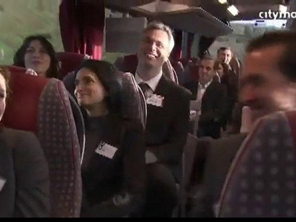 Parodie de séminaire commercial très décalé... (1/13)