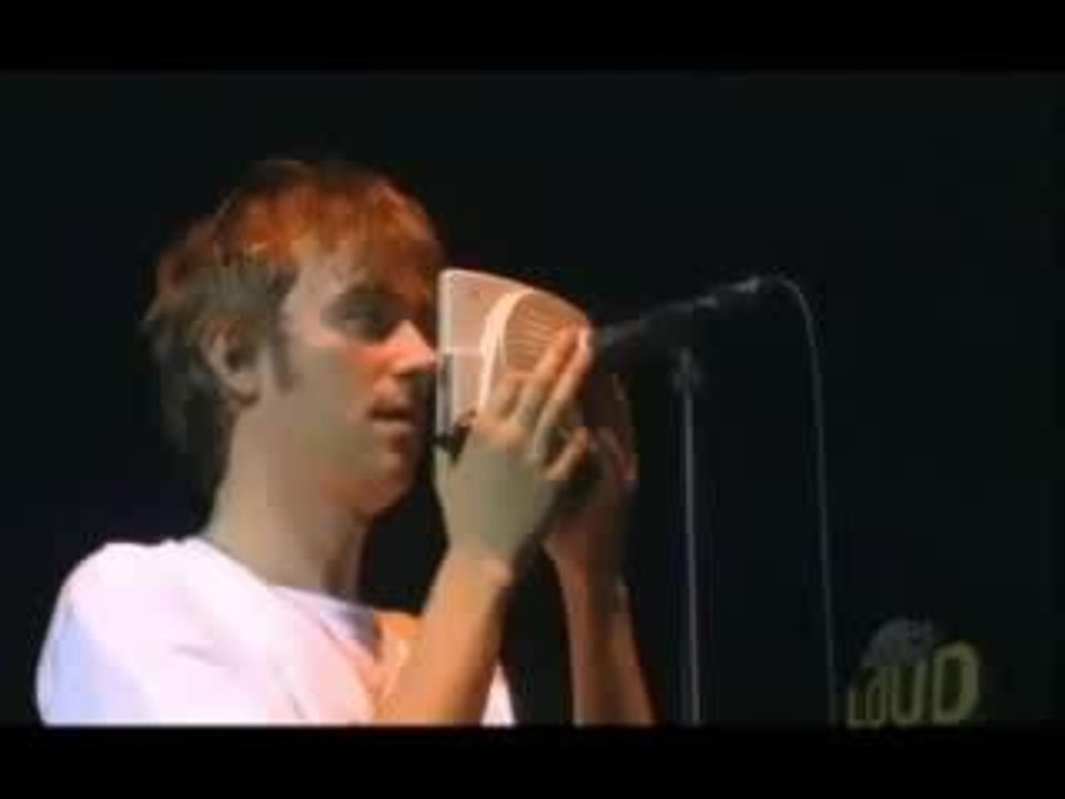blur - Song 2 (Live @ Reading)