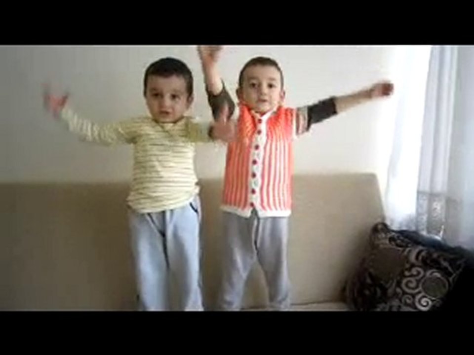 Aytekin Kardeşler Gururla Sunar..