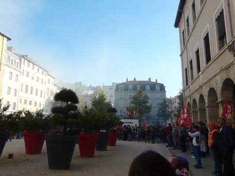 Manif REFORME des RETRAITES VIENNE 38 28/10/2010