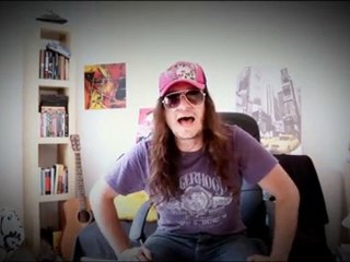 Solo Solo - Video de 'En Llamas' de Luz Verde 🎶