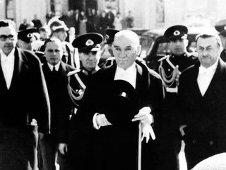 29 Ekim 1923 Cumhuriyetin İlanı