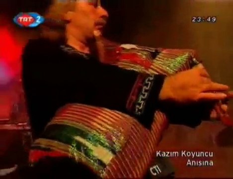 Kazım Koyuncu İstanbul Yedikule Zindanları Konseri -Koçari