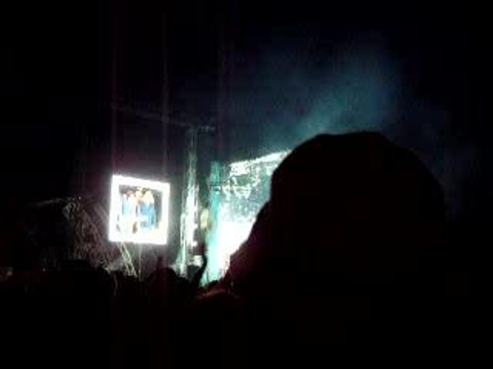 fin du concer de johnny
