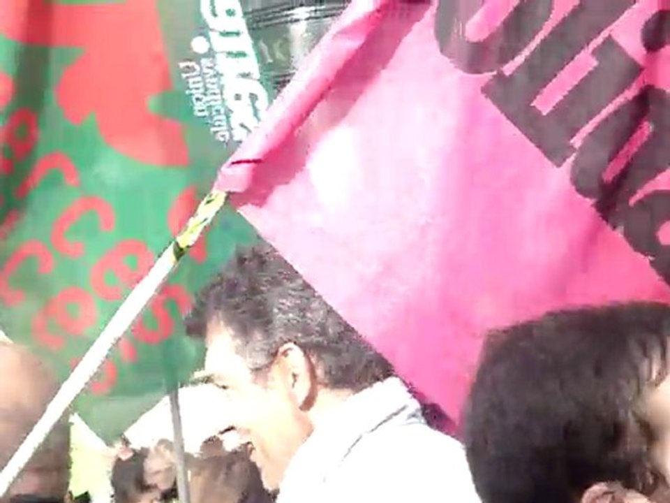 2)Manifestation du 28 Octobre2010 à Paris pour les retraites