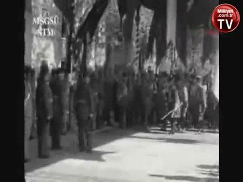 Atatürk'ün Gerçek Sesi Konuşması Dinle ve Görüntüleri İzle