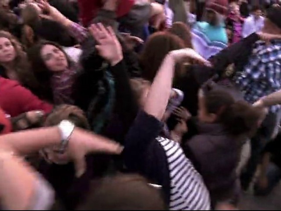 FLASHMOB LA MUTUELLE GÉNÉRAL BY MIA FRYE & DJ MAZE