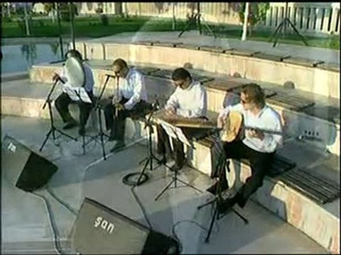 YAHYA SOYYİĞİT RAHMİ OLCAY KİMİ DOSTA GİDER.......