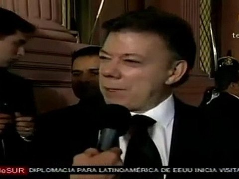 Juan Manuel Santos asistió al velorio de Néstor Kirchner