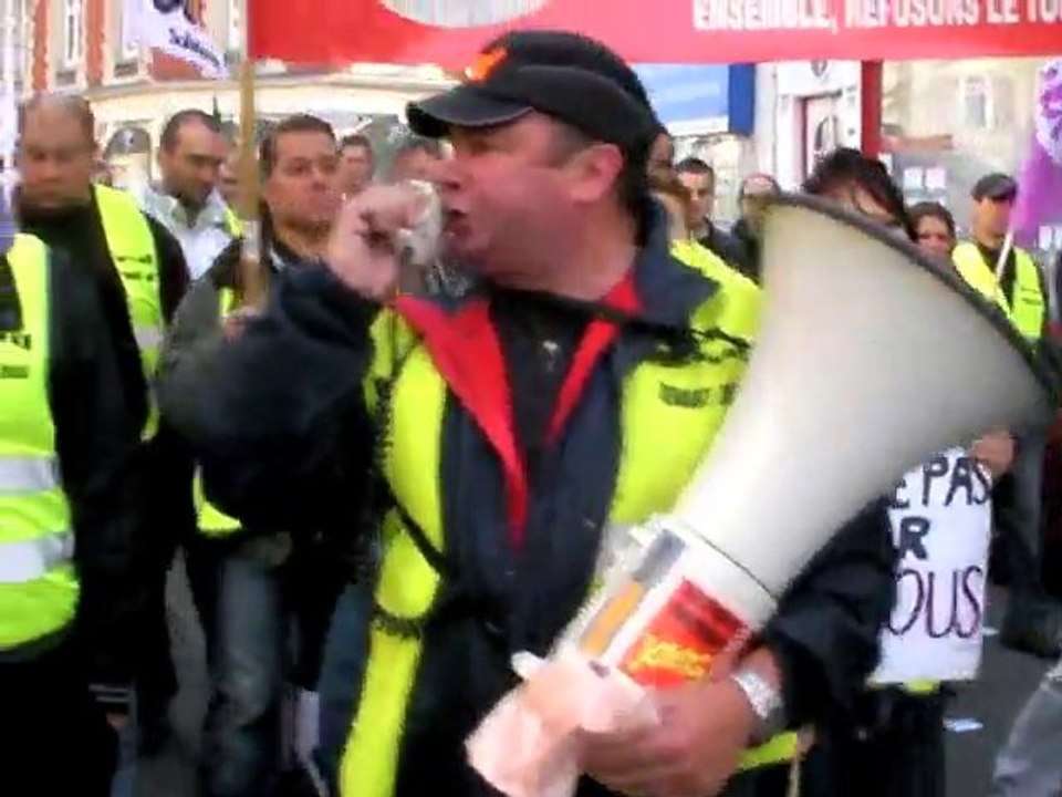 Douai, plus de 2000 manifestants  jeudi 28 octobre