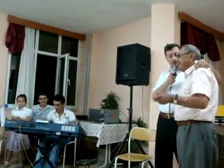 EFSANE MÜFTÜ HUZUREVİNDE-AKŞAM OLDU (YAŞLI AMCA İLE DÜET)