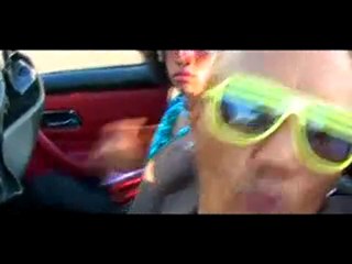 Tence Mena - a fond vitesse