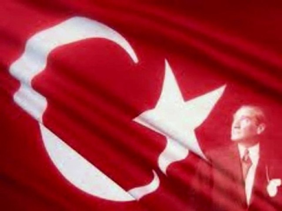 Bir Başkadır Benim Memleketim - Mehmet Özkaya