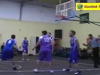 Gaztiak Gotein - Billère : Quart Temps 1 part 1