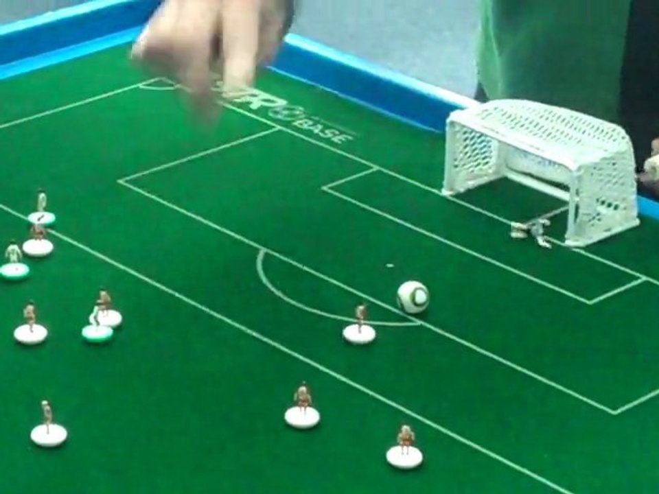 Το μεγάλο ντέρμπι στο Subbuteo 3