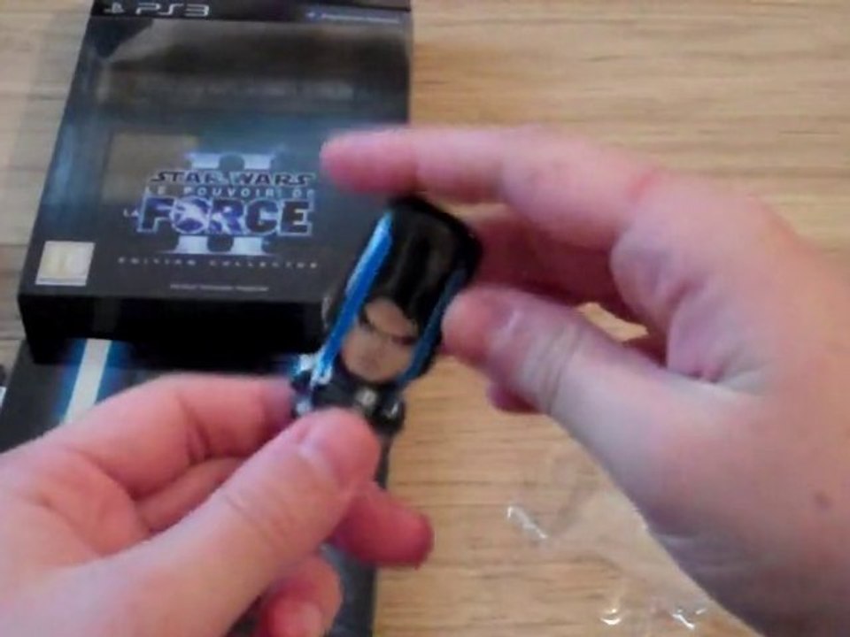 Unboxing  Star Wars : le Pouvoir de la Force 2
