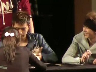 101024 Yougsan Fansign - Wooyoung cam