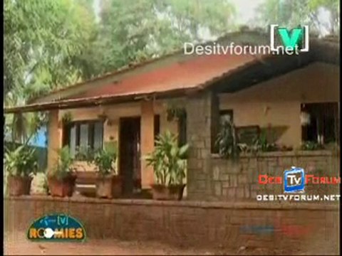 [V] Roomies - 30th October 2010 Part4