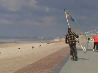 Vélo à Voile : Pierre-Yves Gires et son Windbike (France)