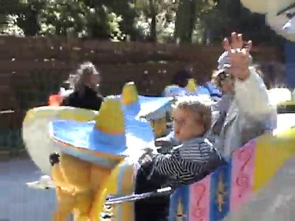 OK CORRAL -2-Ca tourne... ça tourne!