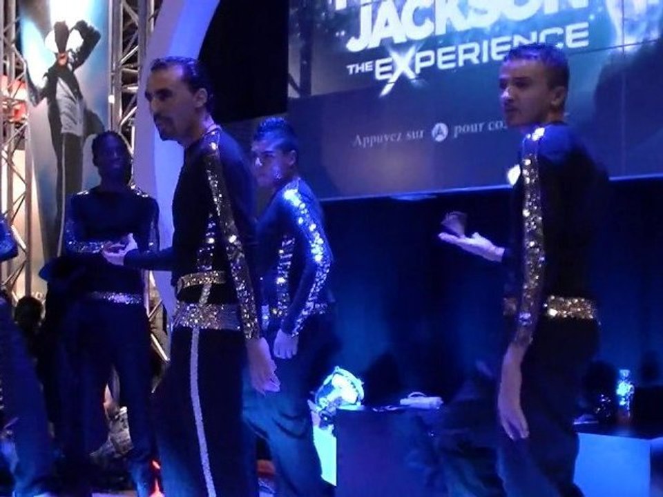 Secretsofmoonwalk- Michael Jackson The Xperience- 1