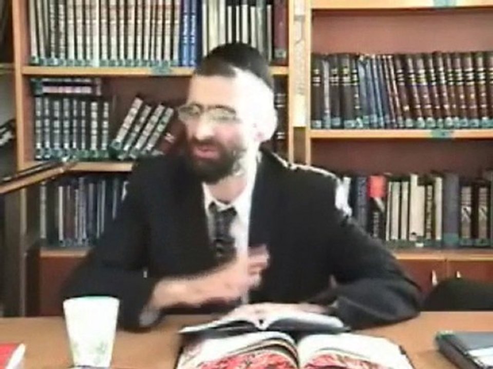 l'abbepages se fait tailler !