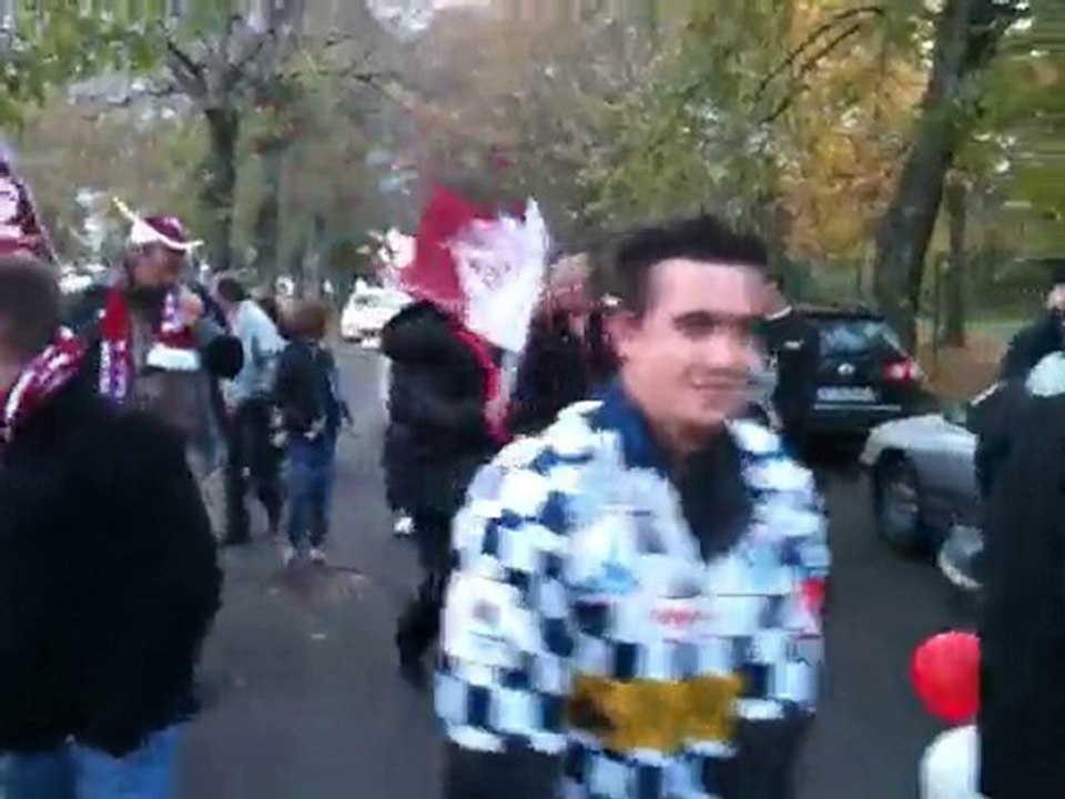 L'arrivée des supporters de l'Union à PAU.